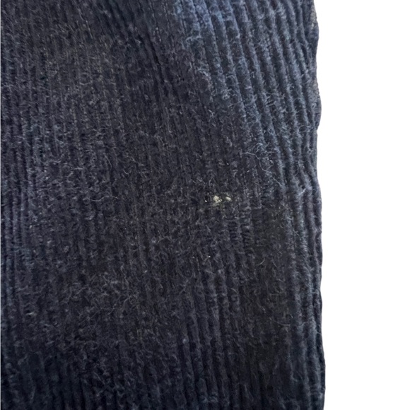 Vintage 70’s Levi’s 646 Navy Blue Corduroy Mid-Rise Semi Flare Jeans - Picture 4 of 10